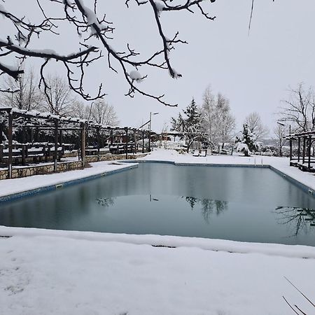 Комплекс Тракийски Стан Асеновград Экстерьер фото